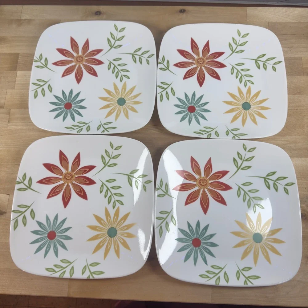 Corelle Square Splendor Dinner Plates Set of 4 Floral Vitrelle Glass 10.25 inch